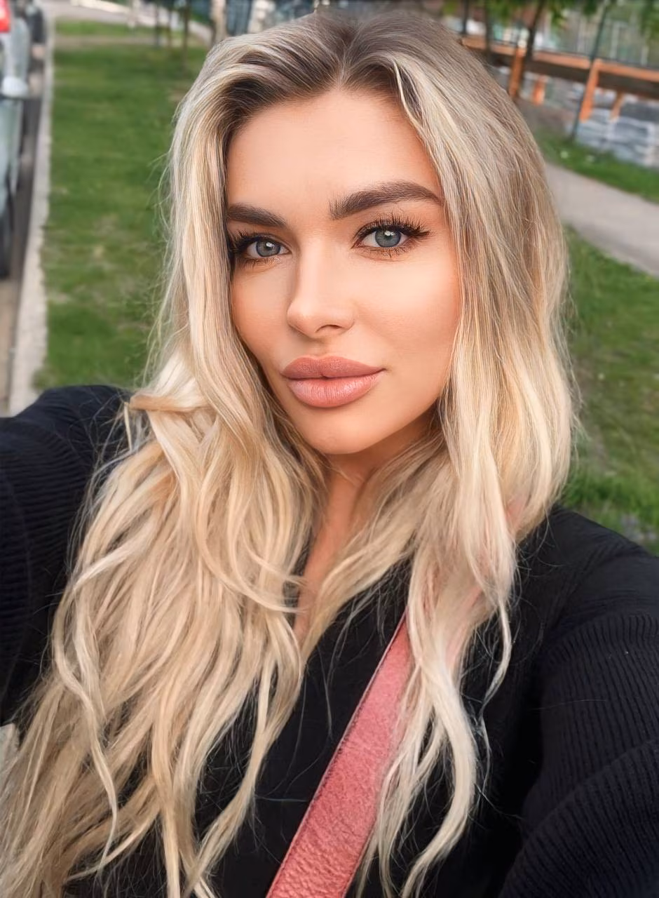Open Her Profile