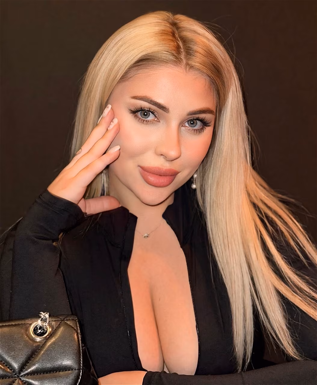Liliya 24 Kyiv Ukraine Looking for my one and only mail order bride