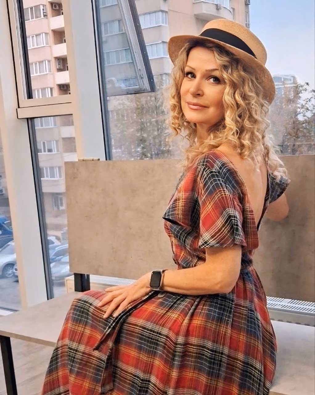 Discover Her Profile