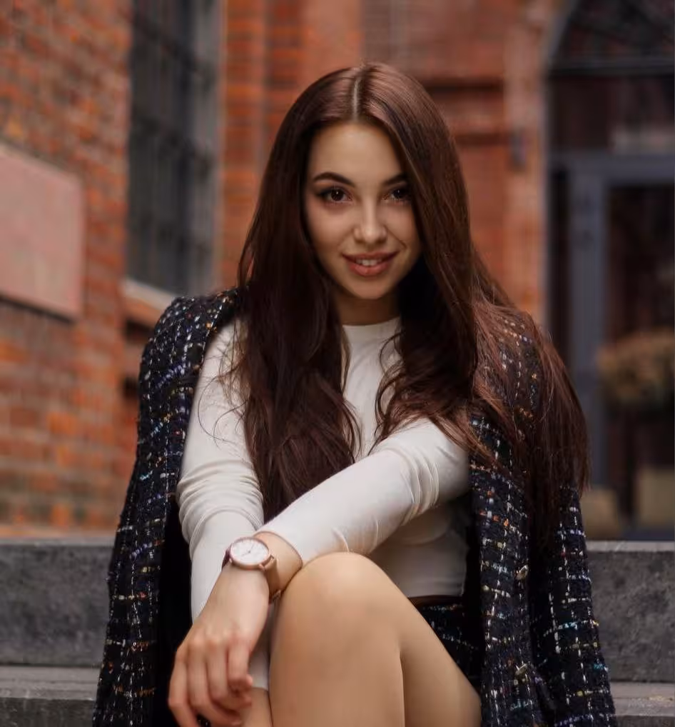 Natalia golden ukrainian brides