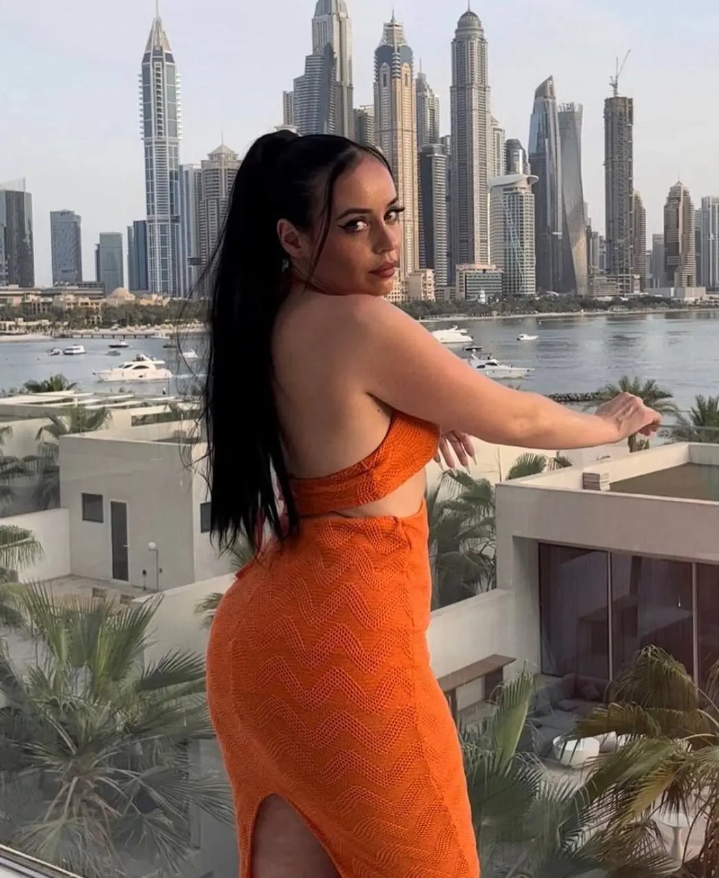 Discover Her Profile