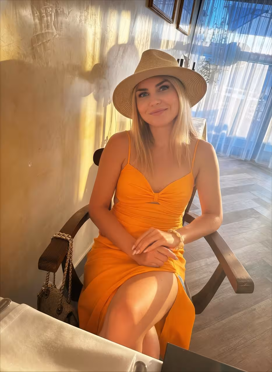 Discover Her Profile