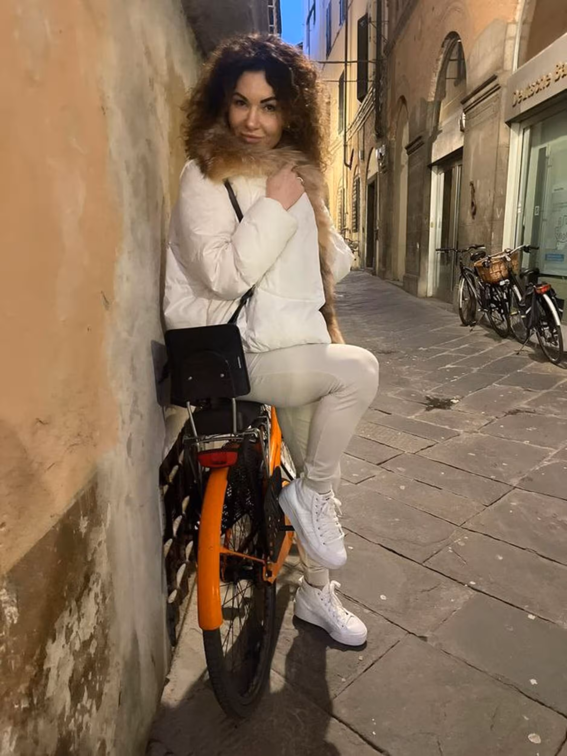 Discover Her Profile