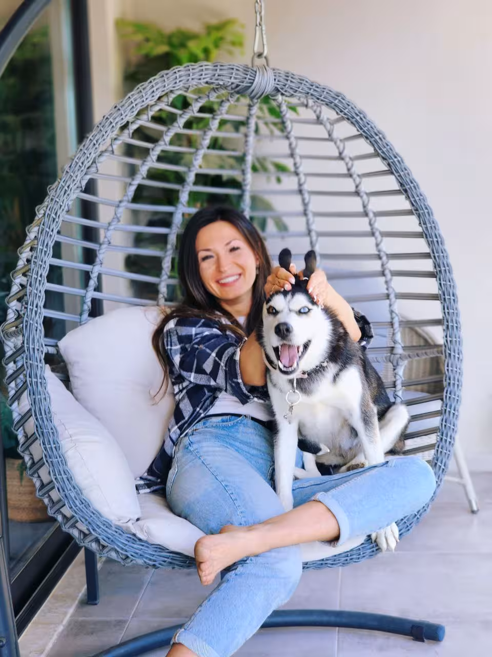 Discover Her Profile