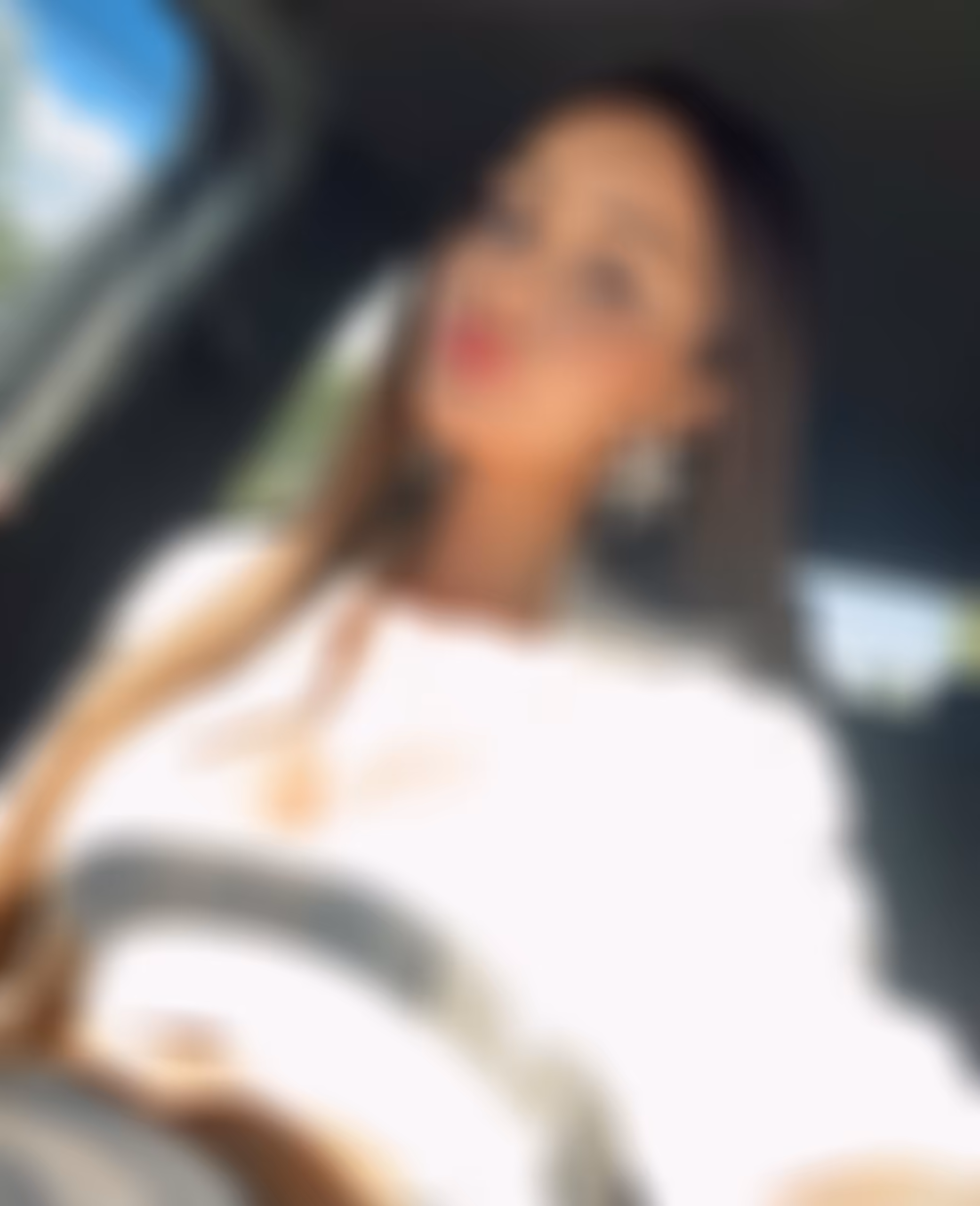 Discover Her Profile