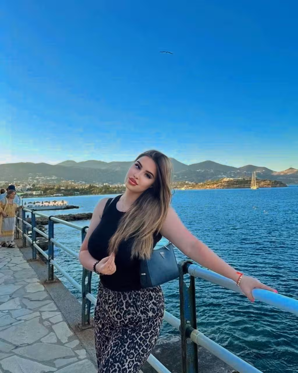 Discover Her Profile