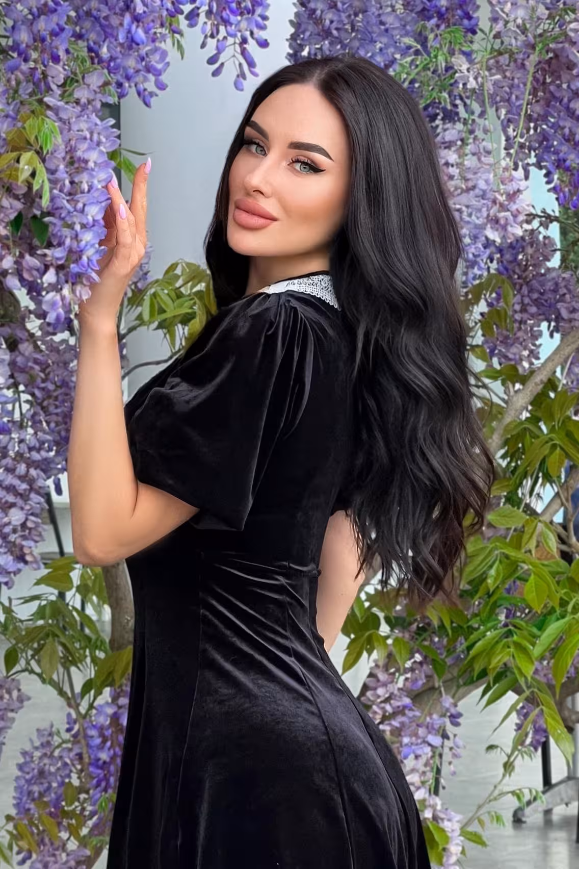 Discover Her Profile