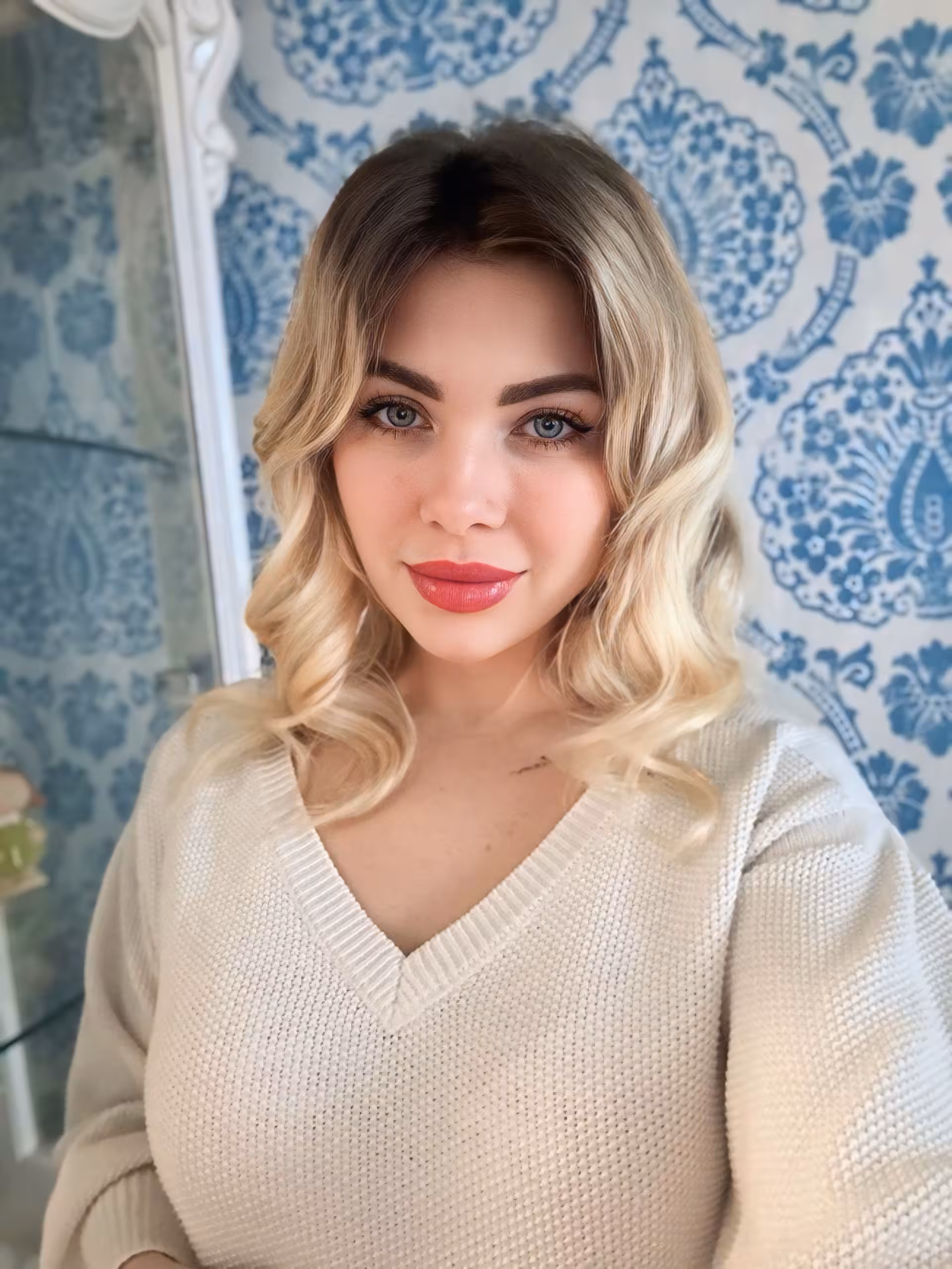 Discover Her Profile