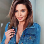 Yuliia ukrainian women looks