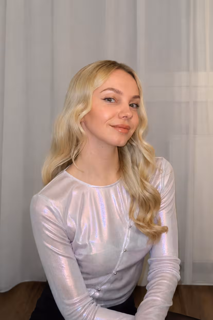Discover Her Profile