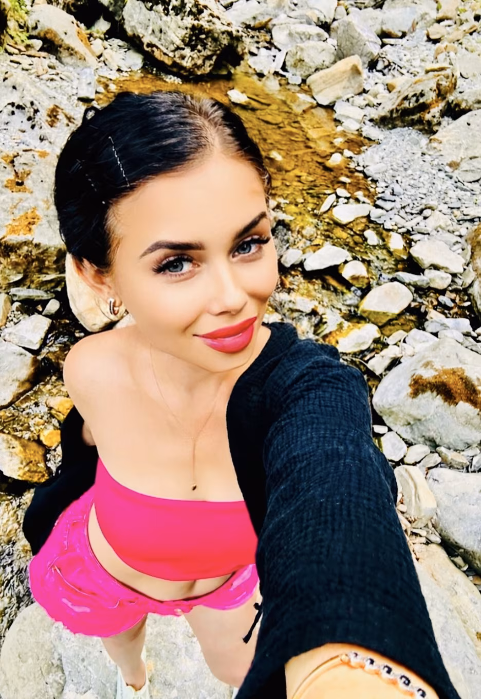 Open Her Profile