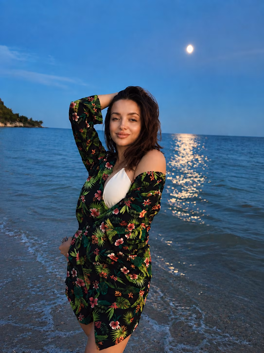 Open Her Profile