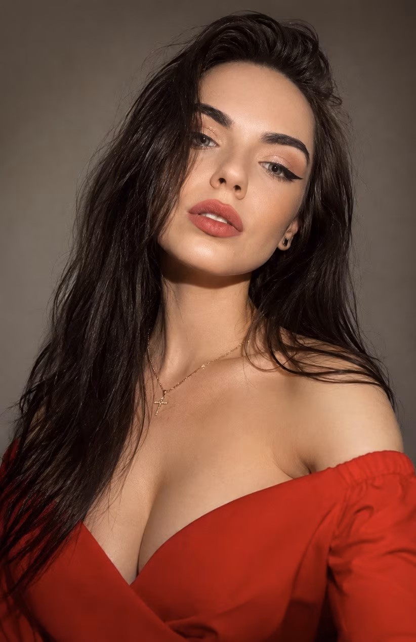 Natalia 25 Kiev Ukraine Seeking serious relationship only mail order bride